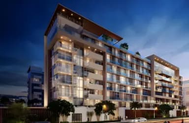 Azizi Riviera 18